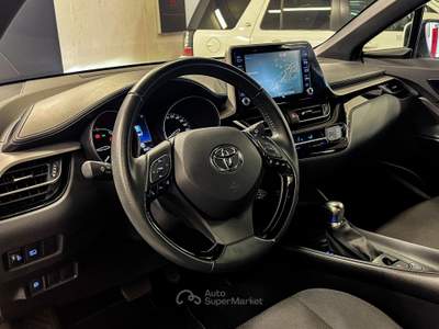 Toyota C-HR I 2020 1.8h 122 cv Business e-cvt Bianco usata Saint-Christophe