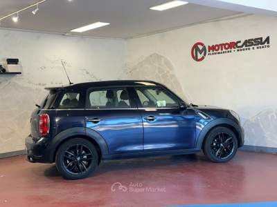 MINI Countryman ADATTA A NEOPATENTATI Blu/Azzurro usata Roma