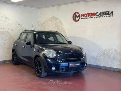 MINI Countryman ADATTA A NEOPATENTATI Blu/Azzurro usata Roma