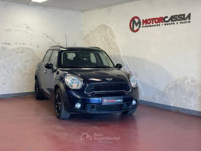 MINI Countryman ADATTA A NEOPATENTATI Blu/Azzurro usata Roma