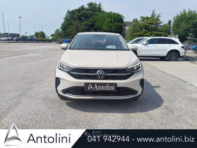 Volkswagen Taigo 1.0 TSI 110 CV Life "APPLE CAR PLAY - ANDROID AUTO Beige usata Venezia