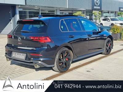 Volkswagen Golf 2.0 TSI DSG GTI "TETTO APRIBILE PANORAMICO" Nero usata Venezia