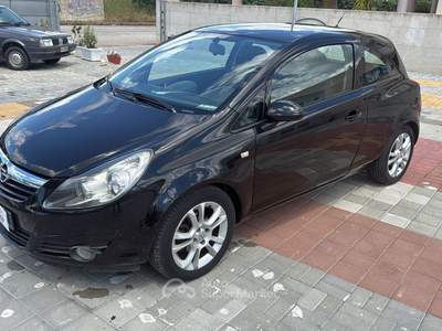Opel Corsa Neopatentati usata Santeramo in Colle