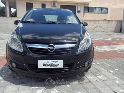 Opel Corsa Neopatentati usata Santeramo in Colle