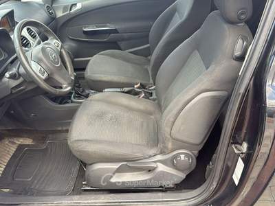 Opel Corsa Neopatentati usata Santeramo in Colle
