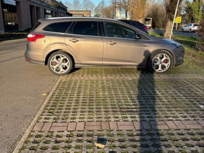 Ford Focus Business ford focus 2012 sw  Grigio usata Scandiano