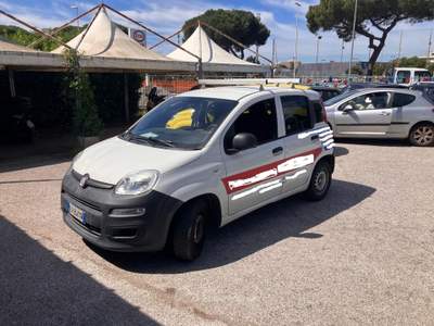 Fiat Panda VAN 1.3 Mjt 75cv 2 Posti Bianco usata LIVORNO
