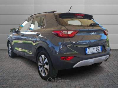 Kia Stonic 1.0 T-GDi 120 CV MHEV DCT Style Grigio usata Roma