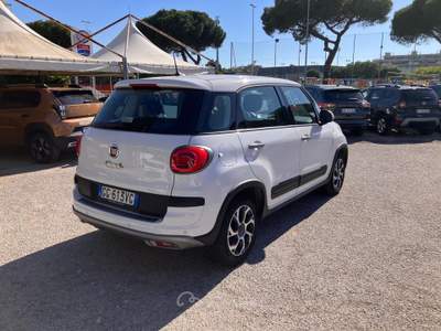 Fiat 500L 1.3 Mjt 95cv Cross Bianco usata LIVORNO