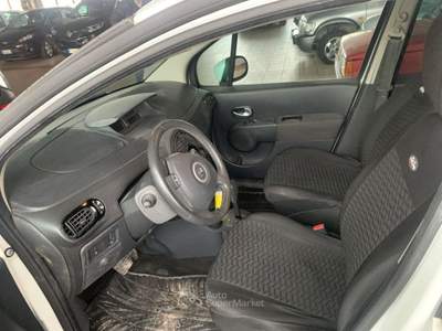 Renault Modus 1.2 16V Live Bianco usata Asigliano Veneto