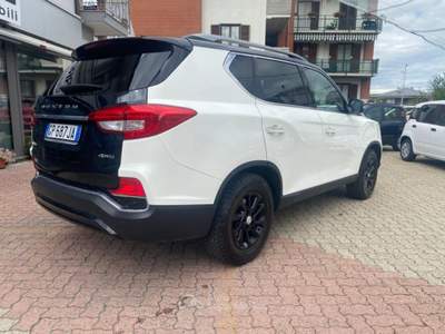 SsangYong Rexton 2.2 4WD Dream 7 posti bicolor Bianco usata Boves