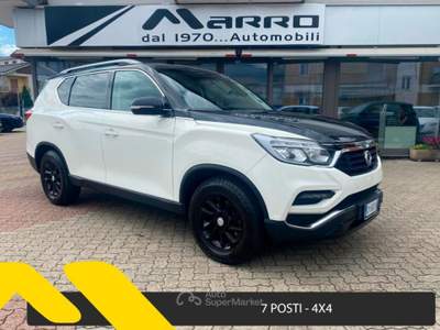 SsangYong Rexton 2.2 4WD Dream 7 posti bicolor Bianco usata Boves
