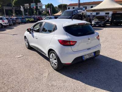 Renault Clio 1.2 75cv 5 Porte Wave Bianco usata LIVORNO