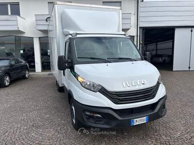 Iveco Daily 35S14NV 3.0 CNG Furgunatura in alluminio Bianco usata Garbagnate Monastero