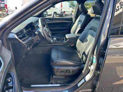 Jeep Grand Cherokee 2.0 PHEV ATX 4xe Overland Grigio usata Garbagnate Monastero