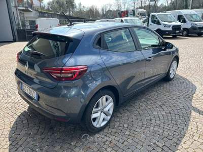Renault Clio Blue dCi 100 CV 5 porte Evolution Grigio usata Garbagnate Monastero
