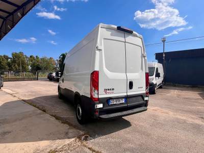 Iveco Daily IVECO DAILY 35-120 V 3520 H2 FP – VII SERIE Bianco usata Latina