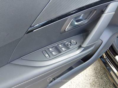 Peugeot 208 208 GT Hybrid Nero usata Avellino