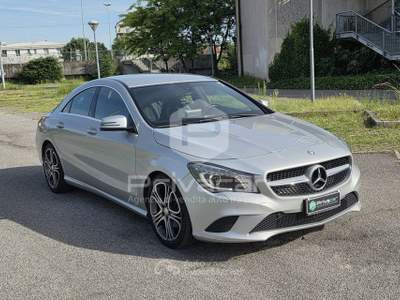 Mercedes-Benz CLA MERCEDES CLA 220 d Automatic Premium Dark Night Grigio usata Gallarate