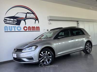 Volkswagen Golf 1.6 TDI 115cv Sport Tetto Apribile IQ.DRIVE Grigio usata Cesano Maderno