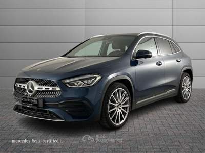 Mercedes-Benz GLA 200 D Premium 8G-DCT Blu/Azzurro usata Brescia