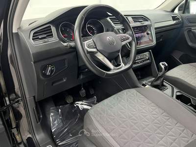 Volkswagen Tiguan Tiguan 2.0 tdi Life 122cv Nero usata Fucecchio