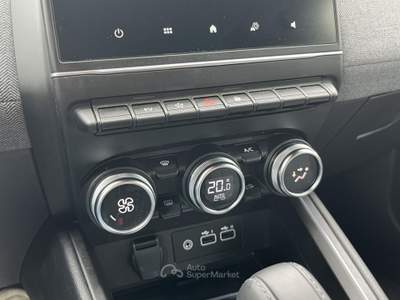 Renault Clio 1.6 E-Tech Full Hybrid 145 techno Nero usata Porto Cesareo