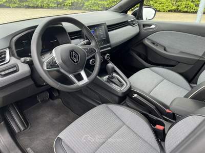 Renault Clio 1.6 E-Tech Full Hybrid 145 techno Nero usata Porto Cesareo
