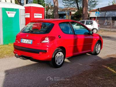 Peugeot 206 PEUGEOT 206+ Rosso usata Pietrasanta