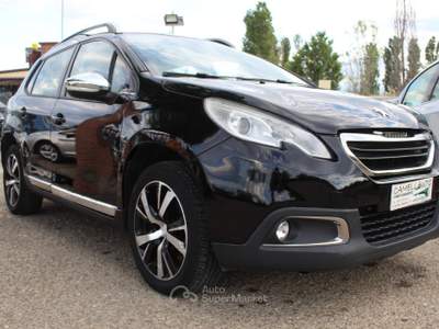 Peugeot 2008 Ideale per Neopatentati Nero usata Pisticci
