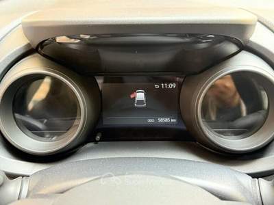 Toyota Yaris 1.5 VVT-iE Hybrid Active E-CVT Bianco usata Genova