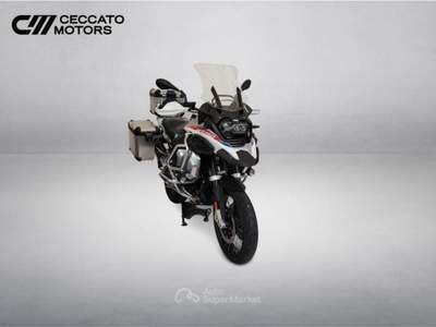 BMW Serie 5 525tds Adventure Rallye Abs my21 Bianco usata Padova