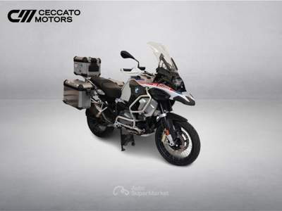 BMW Serie 5 525tds Adventure Rallye Abs my21 Bianco usata Padova