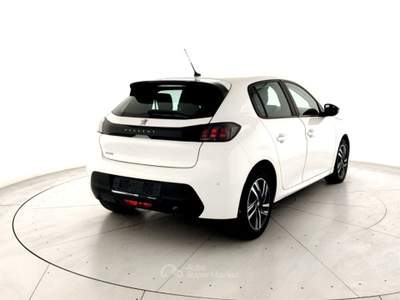 Peugeot 208 208 1.2 puretech allure s&s 100cv eat8 Bianco usata Parma