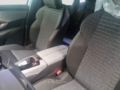 Peugeot 3008 N3008 1.2 hybrid allure 145cv e-dcs6 Bianco usata Varese
