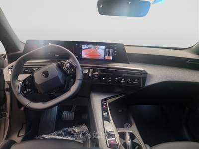 Peugeot 3008 N3008 1.2 hybrid allure 145cv e-dcs6 Bianco usata Varese