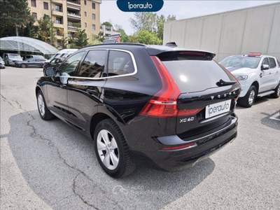 Volvo XC60 Xc60 2.0 b4 core auto Nero usata Bergamo