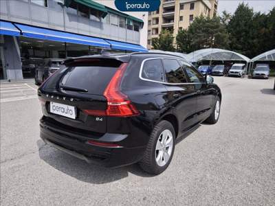Volvo XC60 Xc60 2.0 b4 core auto Nero usata Bergamo