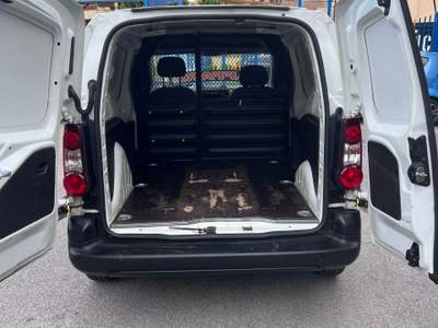 Citroen Berlingo Autocarro usata Giugliano in Campania