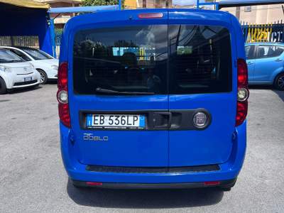 Fiat Doblò Autocarro, 5 posti usata Giugliano in Campania