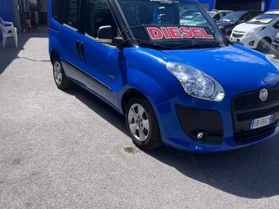 Fiat Doblò Autocarro, 5 posti usata Giugliano in Campania