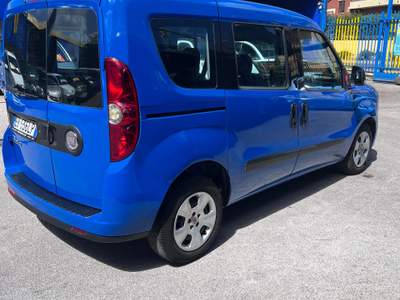 Fiat Doblò Autocarro, 5 posti usata Giugliano in Campania