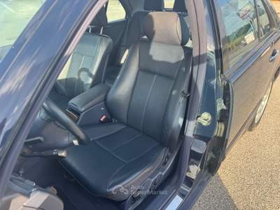 Mercedes-Benz Classe E Kompressor EVO Avantgarde *ISCRITTA ASI* Blu/Azzurro usata Mentana