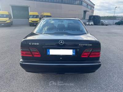Mercedes-Benz Classe E Kompressor EVO Avantgarde *ISCRITTA ASI* Blu/Azzurro usata Mentana