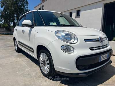 Fiat 500L 500L Living 1.6 MJT 105 CV Pop Star Bianco usata Mesagne