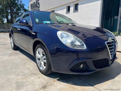 Alfa Romeo Giulietta Giulietta 1.6 JTDm-2 105 CV Distinctive Blu/Azzurro usata Mesagne