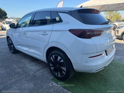 Opel Grandland Grandland 1.5 D Ecotec aut. Bus. El. Bianco usata Mesagne