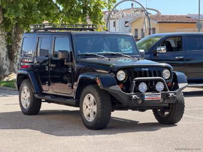 Jeep Wrangler Wrangler Unlimited 2.8 CRD Sahara A. Nero usata San Vendemiano