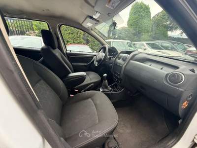 Dacia Duster Duster 1.6 110 CV 4x2 SL Trasversale Bianco usata ANGRI