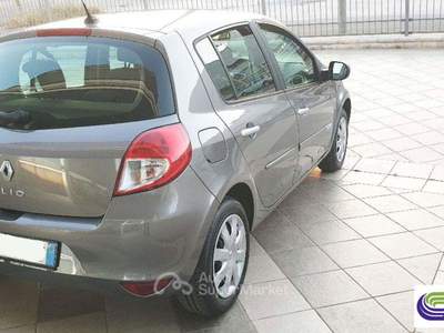 Renault Clio 1.2 5p. Dynamique Grigio usata Poggiardo